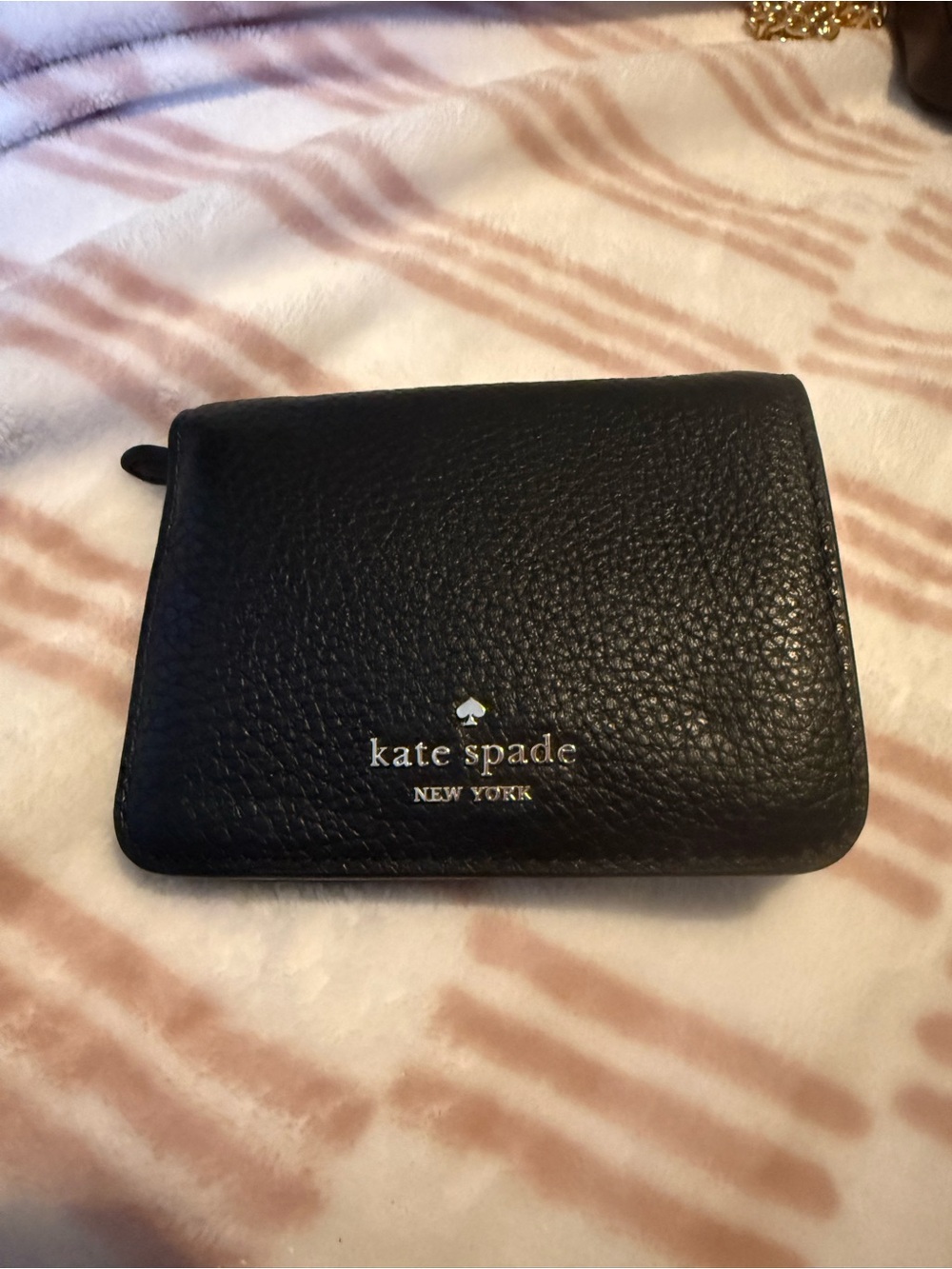 kate spade Black Pebbled Leather Zip Card Wallet